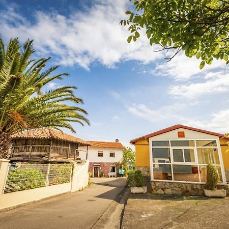 Apartamentos Pumarin Santa Marina  Buitenkant foto
