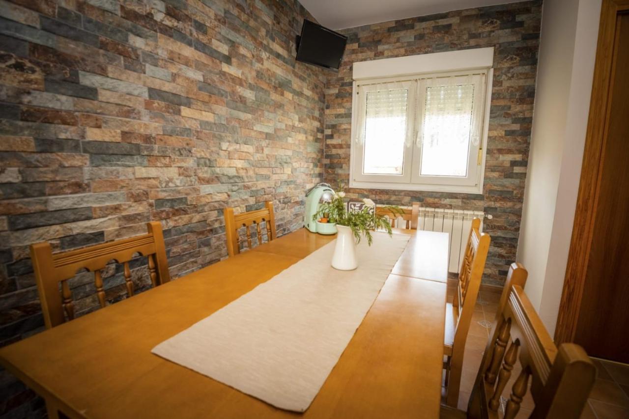 Apartamentos Pumarin Santa Marina  Buitenkant foto