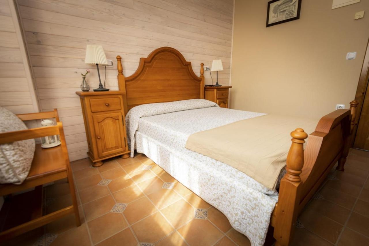Apartamentos Pumarin Santa Marina  Buitenkant foto
